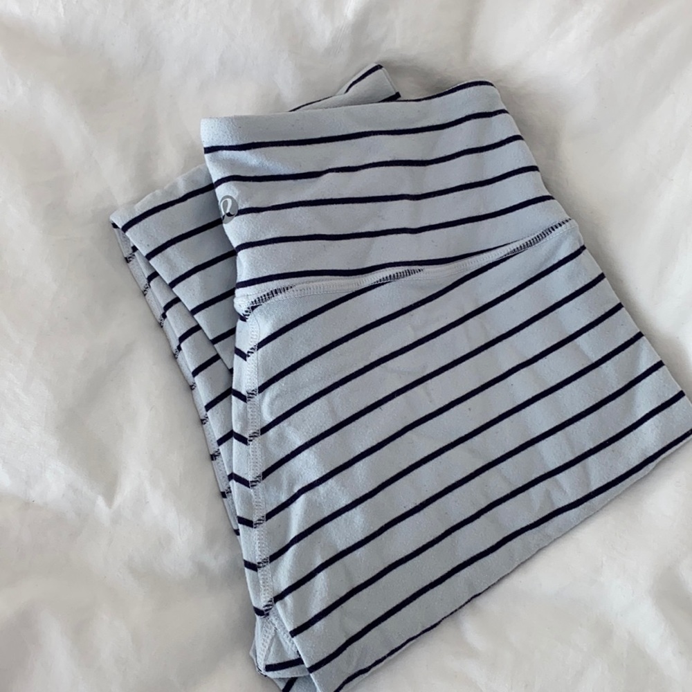 OG navy/white stripe wunder under crop